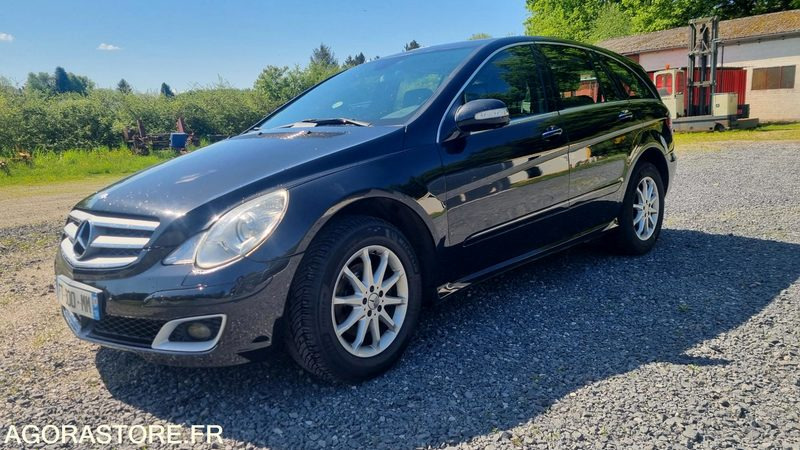 MERCEDES BENZ CLASSE R 350 - 2006 - 250 000km - PRIX TTC TVA 0% - Veturë: foto 1 MERCEDES BENZ CLASSE R 350 - 2006 - 250 000km - PRIX TTC TVA 0% - Veturë: foto 1