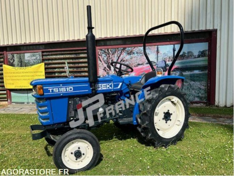 MICROTRACTEUR ISEKI 16CV 2 ROUES MOTRICES DIESEL 970H DANS L'ETAT ROULANT - Traktor: foto 2 MICROTRACTEUR ISEKI 16CV 2 ROUES MOTRICES DIESEL 970H DANS L'ETAT ROULANT - Traktor: foto 2