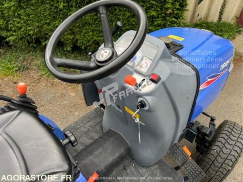 MICROTRACTEUR ISEKI 3185 16CV BOITE MECA ROUES GAZON CARTE GRISE - Traktor: foto 4 MICROTRACTEUR ISEKI 3185 16CV BOITE MECA ROUES GAZON CARTE GRISE - Traktor: foto 4