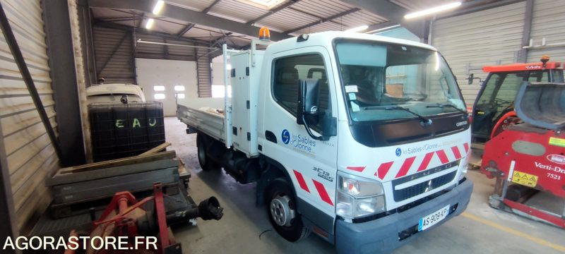 MITSUBISHI FUSO CANTER - Kamioncine vetëshkarkuese: foto 2 MITSUBISHI FUSO CANTER - Kamioncine vetëshkarkuese: foto 2