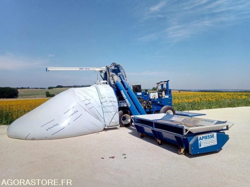 Ensacheuse/boudineuse/ensileuse pour grains céréales mise en service 2017 - Makineri bujqësore: foto 2 Ensacheuse/boudineuse/ensileuse pour grains céréales mise en service 2017 - Makineri bujqësore: foto 2