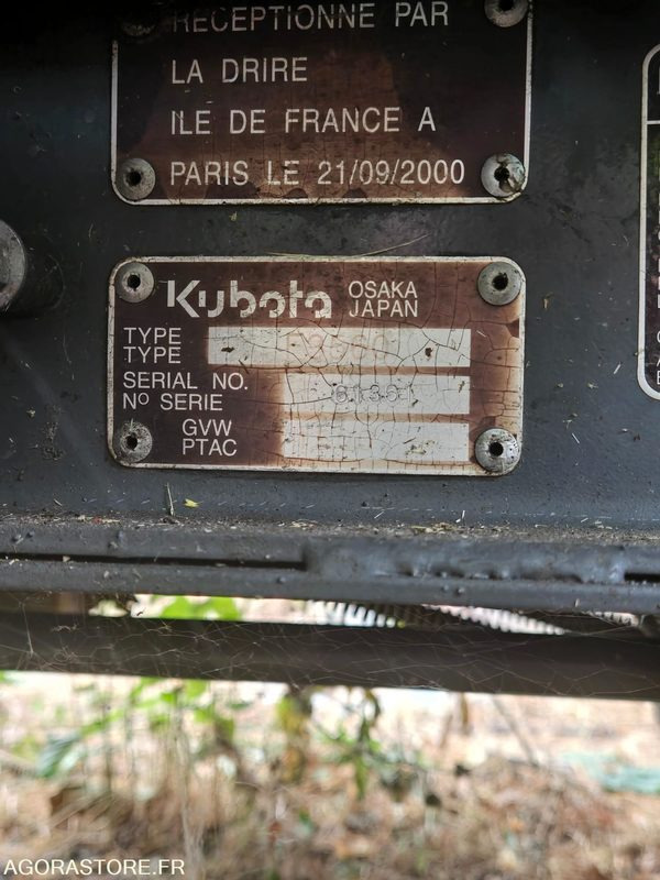 Kubota F 3560 avec bac de rammassage GCD 660F - 2668heures - - Makineri bujqësore: foto 4 Kubota F 3560 avec bac de rammassage GCD 660F - 2668heures - - Makineri bujqësore: foto 4