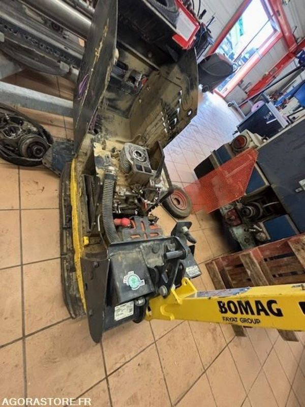 LOT DE 2 PLAQUES BOMAG BPR 60/65D/E ET BPR45/55D 2019 ET 2022 - Makineritë e tjera: foto 5 LOT DE 2 PLAQUES BOMAG BPR 60/65D/E ET BPR45/55D 2019 ET 2022 - Makineritë e tjera: foto 5