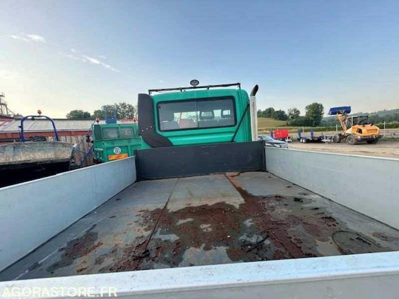 MERCEDES UNIMOG U300C VERSION COMMUNALE 2000 97652 KM - Mjet bujqësor/ Special: foto 5 MERCEDES UNIMOG U300C VERSION COMMUNALE 2000 97652 KM - Mjet bujqësor/ Special: foto 5
