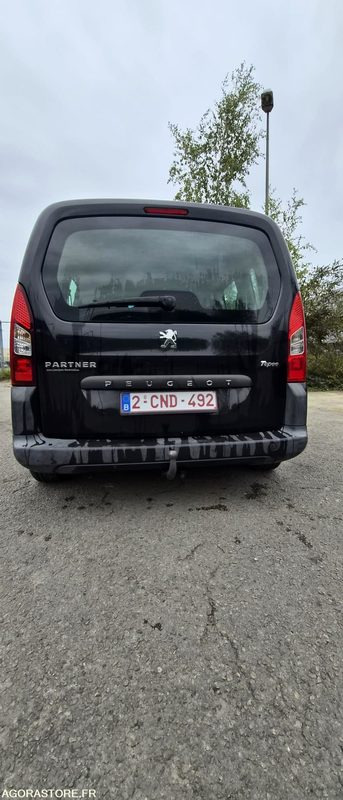 Monospace Peugeot Partner - 2012 - 296 080km - Veturë: foto 5 Monospace Peugeot Partner - 2012 - 296 080km - Veturë: foto 5