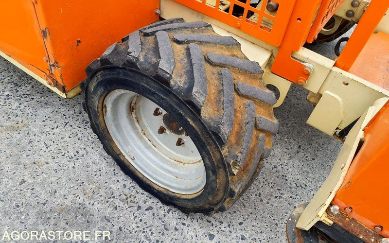 Nacelle DIESEL JLG 260MRT - Platformë ajrore: foto 4 Nacelle DIESEL JLG 260MRT - Platformë ajrore: foto 4