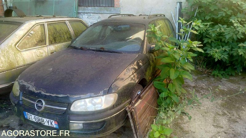 OPEL OMÉGA BREAK - 1996 - Makinë me portobagazh: foto 2 OPEL OMÉGA BREAK - 1996 - Makinë me portobagazh: foto 2