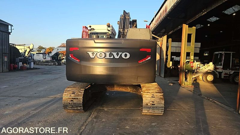 PELLE A CHENILLE VOLVO EC220 EL - 2015 / 10661H (MPC021) - Ekskavator: foto 4 PELLE A CHENILLE VOLVO EC220 EL - 2015 / 10661H (MPC021) - Ekskavator: foto 4