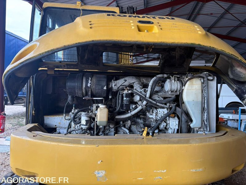 PELLE KOMATSU / 0333018 H / 2004 - Ekskavator: foto 3 PELLE KOMATSU / 0333018 H / 2004 - Ekskavator: foto 3