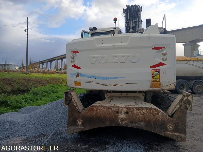 PELLE SUR PNEUS - VOLVO -EW160E - 2016 - 12500 - Ekskavator: foto 3 PELLE SUR PNEUS - VOLVO -EW160E - 2016 - 12500 - Ekskavator: foto 3