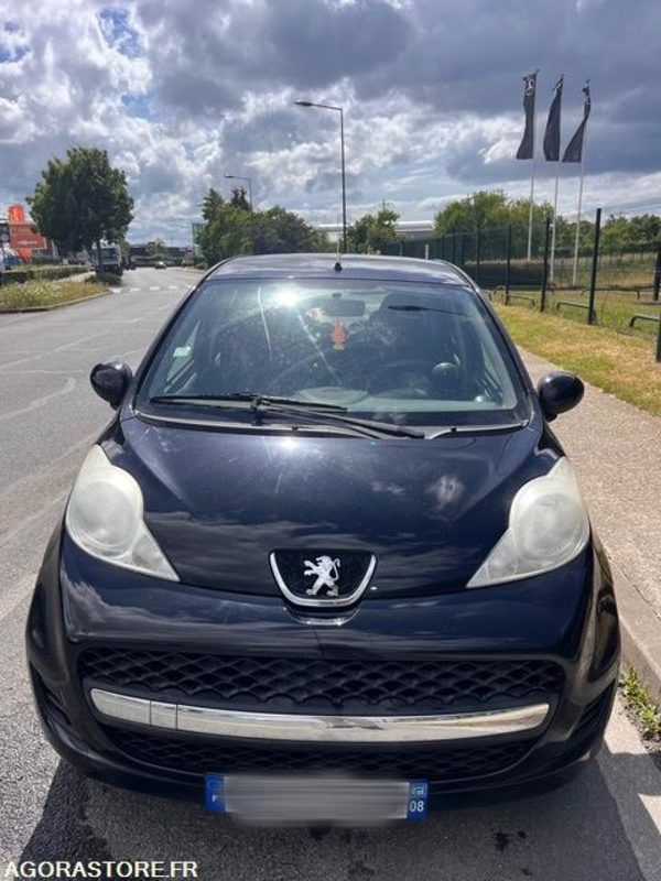 PEUGEOT 107 1.4 HDI TRENDY - Veturë: foto 1 PEUGEOT 107 1.4 HDI TRENDY - Veturë: foto 1