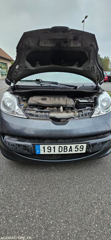 PEUGEOT 107 191DBA59 - Veturë: foto 1 PEUGEOT 107 191DBA59 - Veturë: foto 1