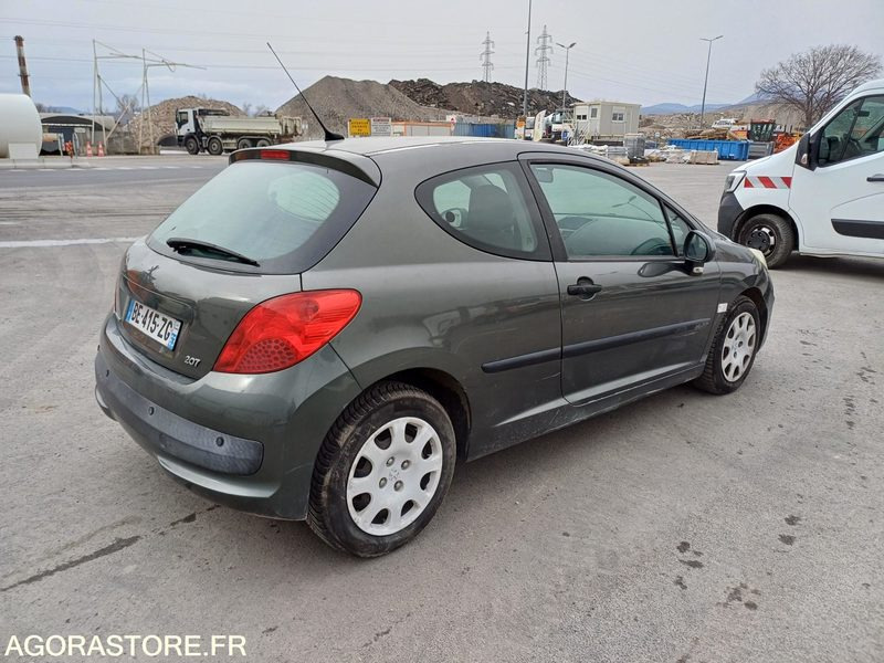 PEUGEOT - 207 - 2007 / 362506 KM (P0401803) - Veturë: foto 2 PEUGEOT - 207 - 2007 / 362506 KM (P0401803) - Veturë: foto 2