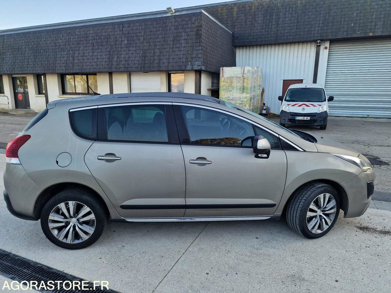 PEUGEOT 3008 - Veturë: foto 5 PEUGEOT 3008 - Veturë: foto 5