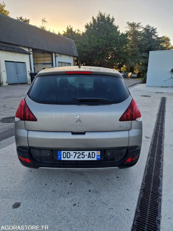 PEUGEOT 3008 - Veturë: foto 4 PEUGEOT 3008 - Veturë: foto 4