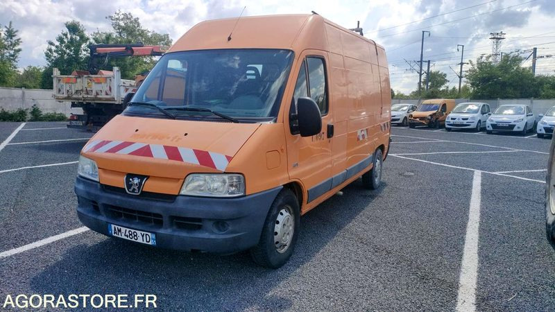 PEUGEOT BOXER - 2022 - 198585kms - Furgon: foto 3 PEUGEOT BOXER - 2022 - 198585kms - Furgon: foto 3