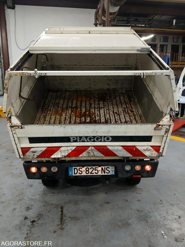 PIAGGIO PORTER BENNE - Kamioncine vetëshkarkuese: foto 4 PIAGGIO PORTER BENNE - Kamioncine vetëshkarkuese: foto 4