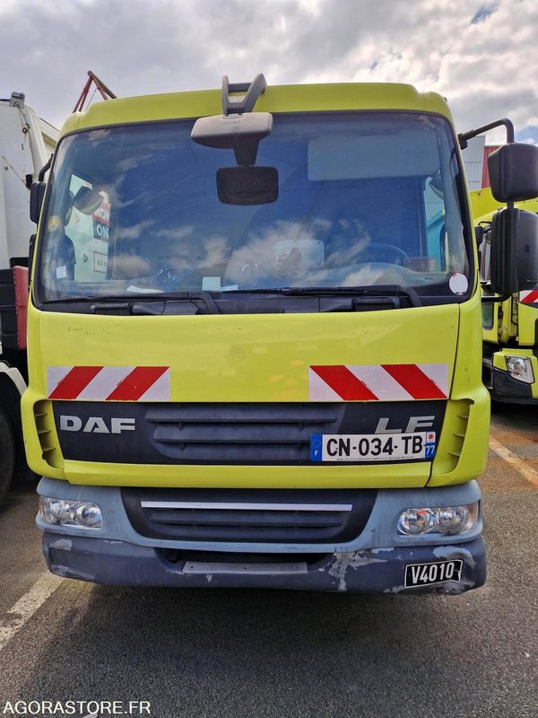 *PORTEUR BOM 12T DAF FAUN - 2012 - Kamion mbeturinash: foto 1 *PORTEUR BOM 12T DAF FAUN - 2012 - Kamion mbeturinash: foto 1