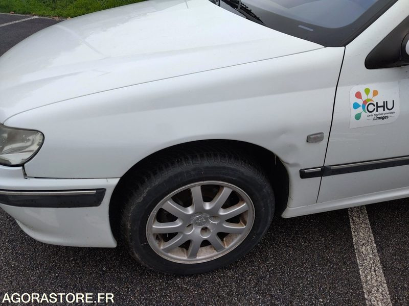 Peugeot 406 st pack sport break 2.2 essence 16v 160cv - Makinë me portobagazh: foto 3 Peugeot 406 st pack sport break 2.2 essence 16v 160cv - Makinë me portobagazh: foto 3