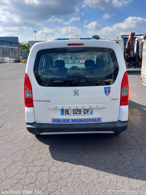 Peugeot Partner BL028QY - Furgon i vogël: foto 5 Peugeot Partner BL028QY - Furgon i vogël: foto 5