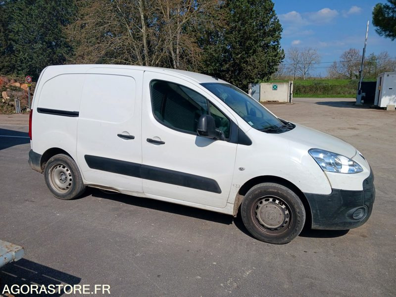 Peugeot Partner - Furgon i vogël: foto 2 Peugeot Partner - Furgon i vogël: foto 2