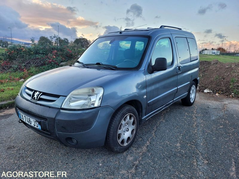 Peugeot partner 1.6hdi 90 ch - Veturë: foto 1 Peugeot partner 1.6hdi 90 ch - Veturë: foto 1