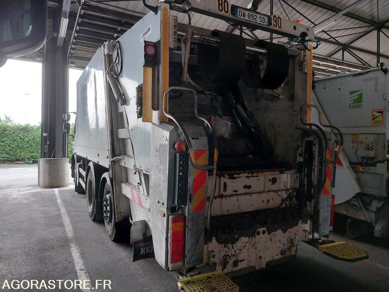 RENAULT - BOM Premium - 2008 / 412 258 km - DW-892-SD (BARA - R51651) - Kamion mbeturinash: foto 5 RENAULT - BOM Premium - 2008 / 412 258 km - DW-892-SD (BARA - R51651) - Kamion mbeturinash: foto 5