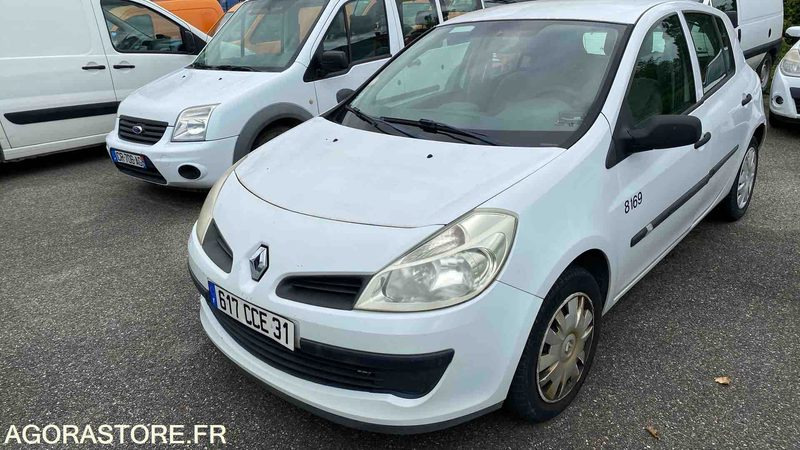 RENAULT CLIO - 2007 - 209285KM - Veturë: foto 1 RENAULT CLIO - 2007 - 209285KM - Veturë: foto 1