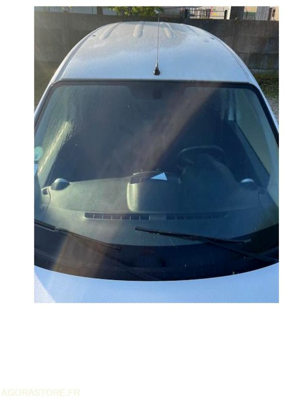 RENAULT KANGOO 2 - Furgon: foto 2 RENAULT KANGOO 2 - Furgon: foto 2