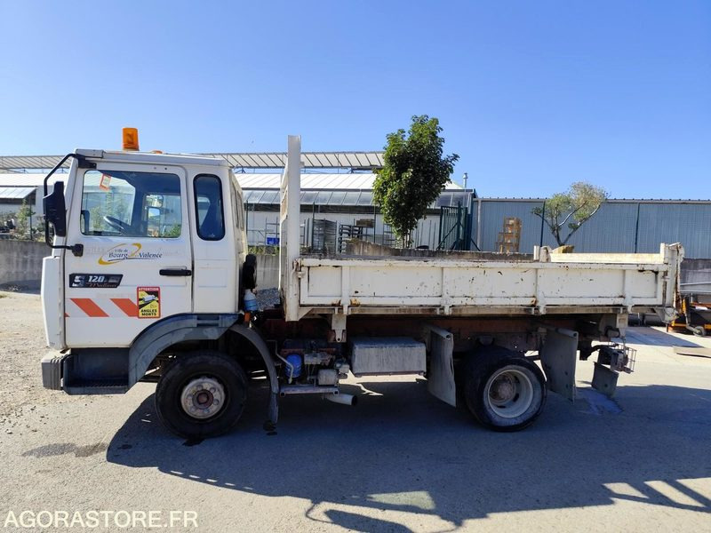 RENAULT S120 CAMION BENNE 1994 144 599 KMS BON ETAT - Kamioncine vetëshkarkuese: foto 5 RENAULT S120 CAMION BENNE 1994 144 599 KMS BON ETAT - Kamioncine vetëshkarkuese: foto 5