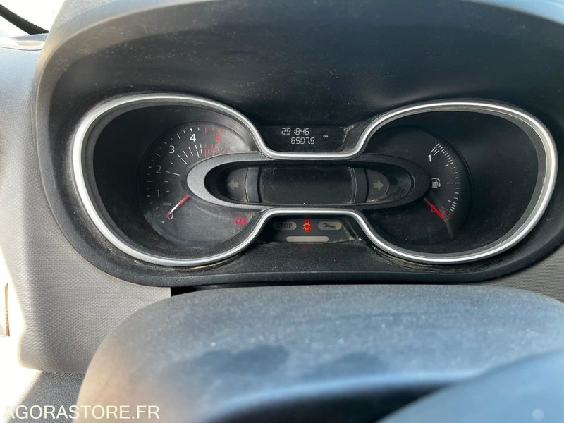 RENAULT TRAFIC 3 1.6 dci 6 PLACES - 2019 / 291000 KM - Furgon i vogël: foto 5 RENAULT TRAFIC 3 1.6 dci 6 PLACES - 2019 / 291000 KM - Furgon i vogël: foto 5
