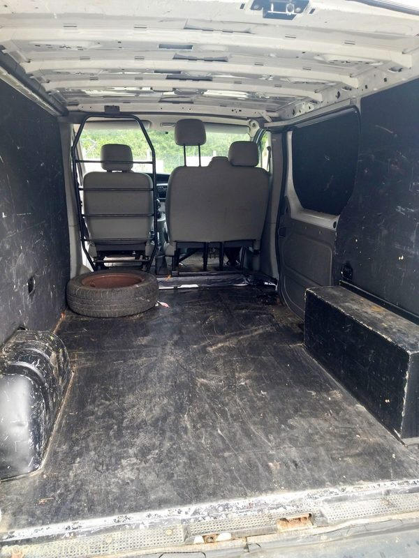 RENAULT TRAFIC DE 2005 71234 KM - Furgon: foto 5 RENAULT TRAFIC DE 2005 71234 KM - Furgon: foto 5