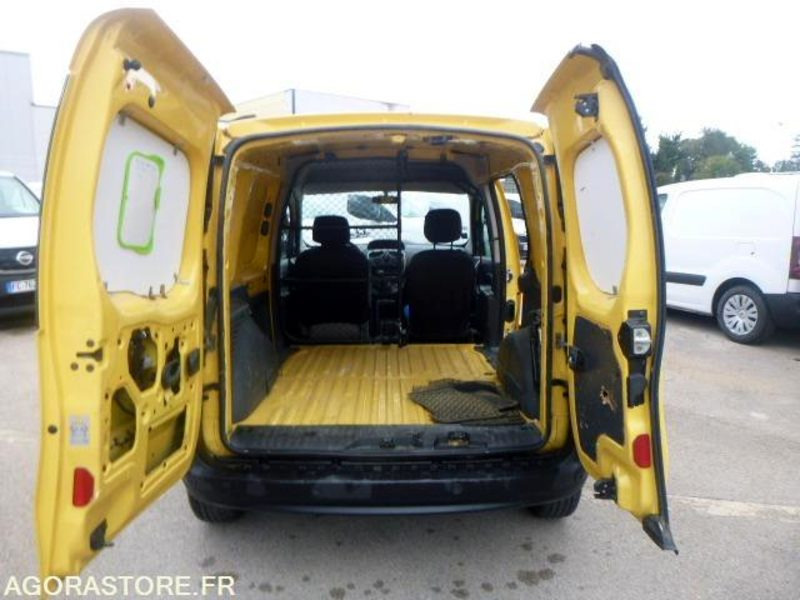 RENAULT kangoo - 2015 - 148166km - Furgon i vogël: foto 2 RENAULT kangoo - 2015 - 148166km - Furgon i vogël: foto 2