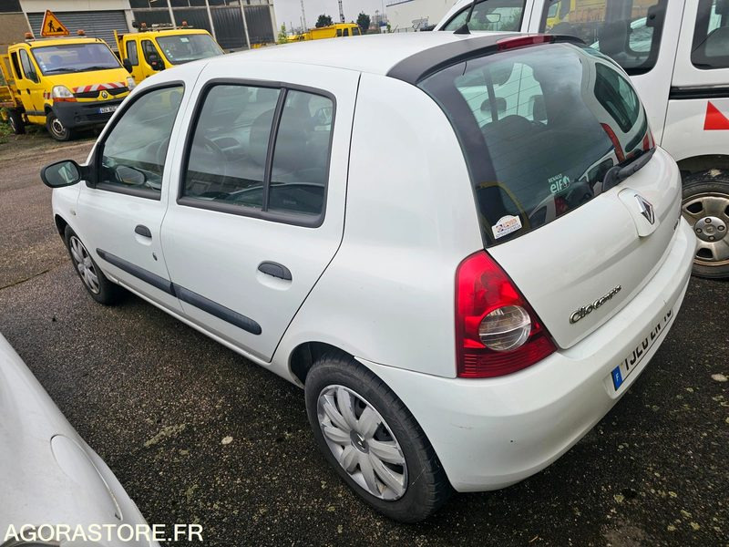 Renault Clio - 2007 - 301706km - 1920ZN76 - Veturë: foto 4 Renault Clio - 2007 - 301706km - 1920ZN76 - Veturë: foto 4