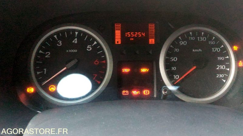 Renault Clio Campus 155254 kms 2010 - Veturë: foto 4 Renault Clio Campus 155254 kms 2010 - Veturë: foto 4