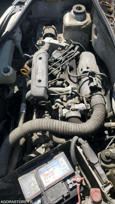 Furgon i vogël Renault Kangoo: foto 17