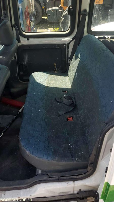 Furgon i vogël Renault Kangoo: foto 8