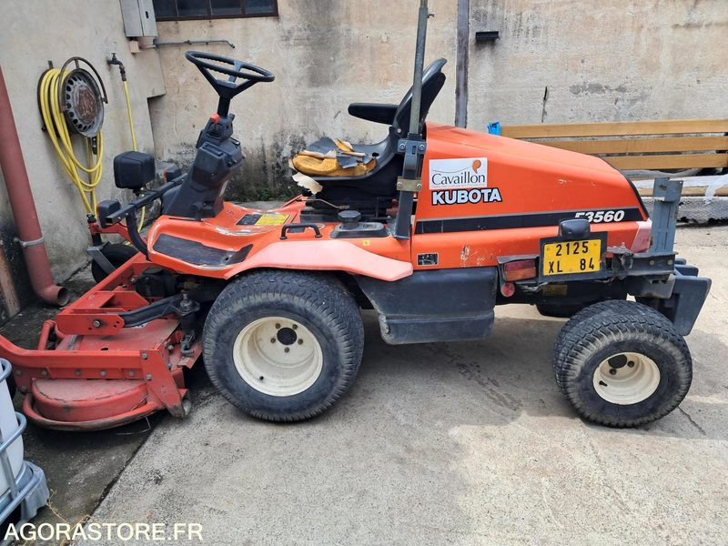 TONDEUSE AUTOPORTEE FRONTALE F3560 KUBOTA - Korrëse bari i kopshtit: foto 1 TONDEUSE AUTOPORTEE FRONTALE F3560 KUBOTA - Korrëse bari i kopshtit: foto 1