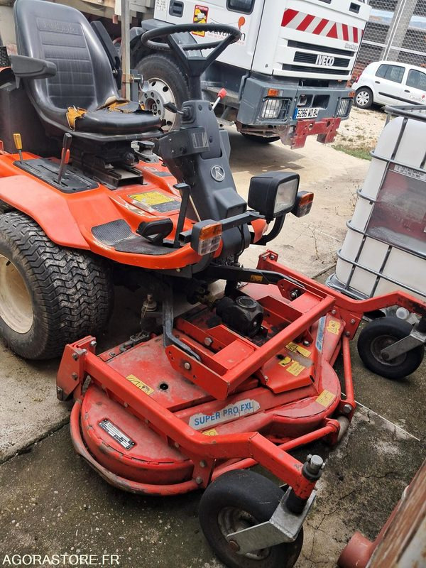 TONDEUSE AUTOPORTEE FRONTALE F3560 KUBOTA - Korrëse bari i kopshtit: foto 5 TONDEUSE AUTOPORTEE FRONTALE F3560 KUBOTA - Korrëse bari i kopshtit: foto 5