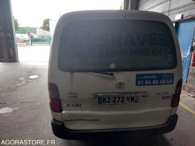 TOYOTA Hiace fourgon HP HUWER 2012 272000KM ROULANT EXPORT UNIQUEMENT - Furgon i vogël: foto 5 TOYOTA Hiace fourgon HP HUWER 2012 272000KM ROULANT EXPORT UNIQUEMENT - Furgon i vogël: foto 5