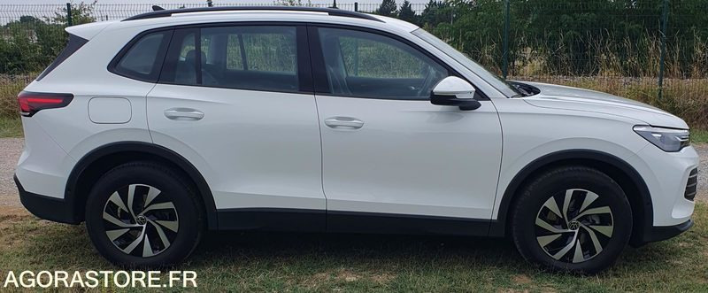 VOLKSWAGEN NOUVEAU TIGUAN 1.5 eTSI 150 cv EDITION DSG 2024 10.500 kms - Veturë: foto 4 VOLKSWAGEN NOUVEAU TIGUAN 1.5 eTSI 150 cv EDITION DSG 2024 10.500 kms - Veturë: foto 4