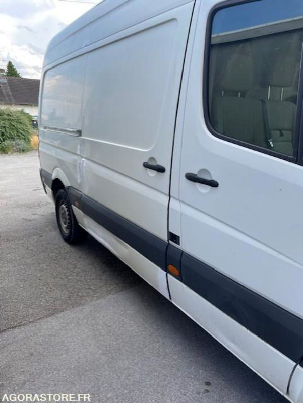 Volkswagen Crafter Frigorifique - Furgon frigorifer: foto 4 Volkswagen Crafter Frigorifique - Furgon frigorifer: foto 4