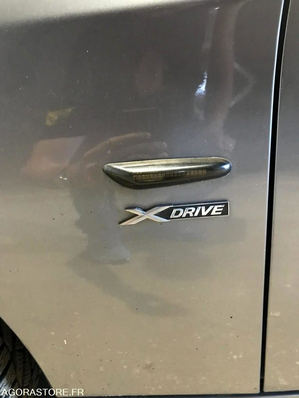Bmw 320d xdrive pack m BV6 - 232144 kms - 2009 - Veturë: foto 3 Bmw 320d xdrive pack m BV6 - 232144 kms - 2009 - Veturë: foto 3