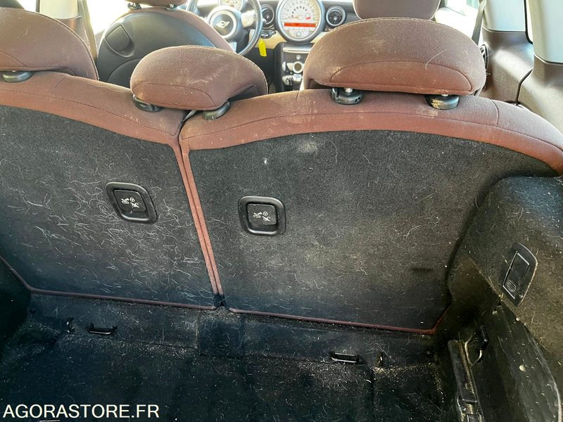 Mini clubman 1.6ess 2009 169000km - Makinë me portobagazh: foto 5 Mini clubman 1.6ess 2009 169000km - Makinë me portobagazh: foto 5