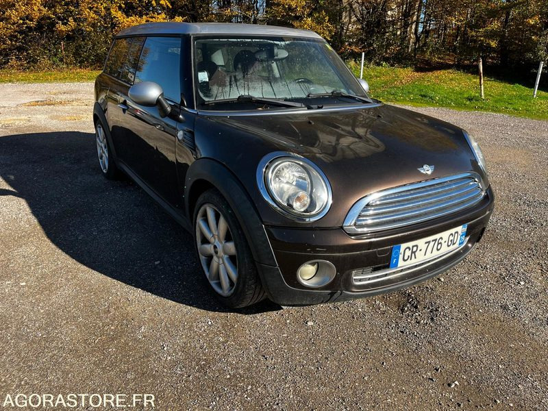 Mini clubman 1.6ess 2009 169000km - Makinë me portobagazh: foto 1 Mini clubman 1.6ess 2009 169000km - Makinë me portobagazh: foto 1
