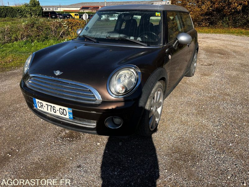 Mini clubman 1.6ess 2009 169000km - Makinë me portobagazh: foto 2 Mini clubman 1.6ess 2009 169000km - Makinë me portobagazh: foto 2