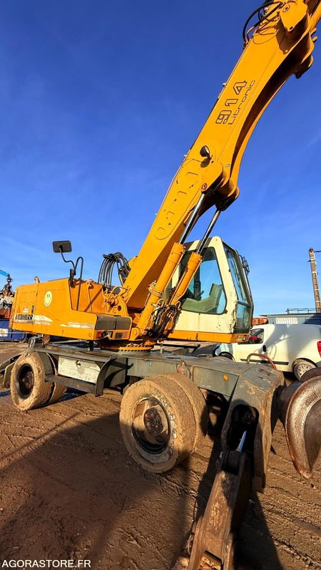 Pelle liebherr A914 LITRONIC - 2002 - 20 000 heures ENTRETIEN LIEBHERR - Ekskavator: foto 5 Pelle liebherr A914 LITRONIC - 2002 - 20 000 heures ENTRETIEN LIEBHERR - Ekskavator: foto 5