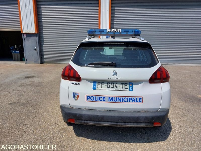 Peugeot 2008 police municipale - SUV: foto 2 Peugeot 2008 police municipale - SUV: foto 2