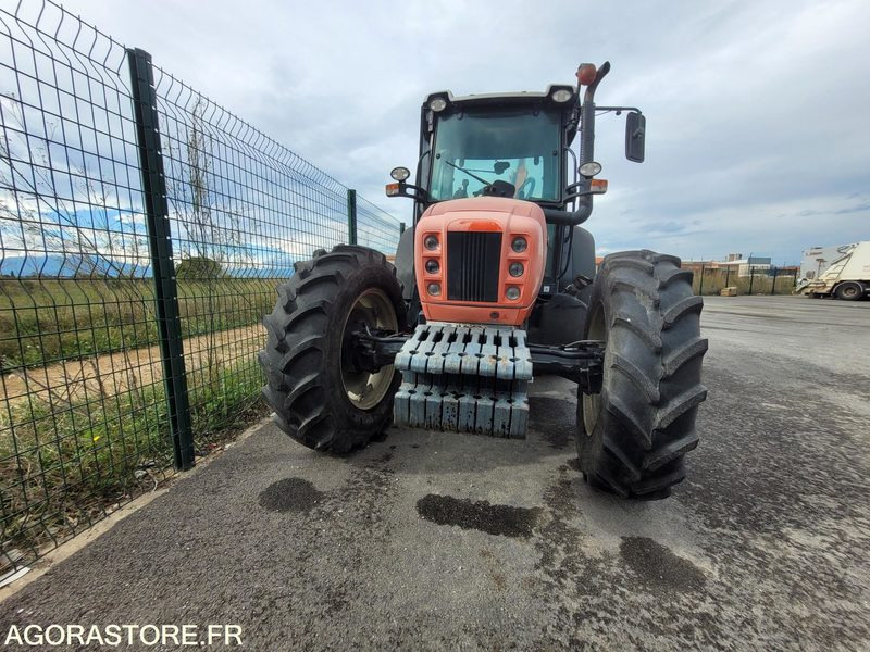 Tracteur épareuse SAME Silver 110 5218h 2011 - Traktor: foto 2 Tracteur épareuse SAME Silver 110 5218h 2011 - Traktor: foto 2