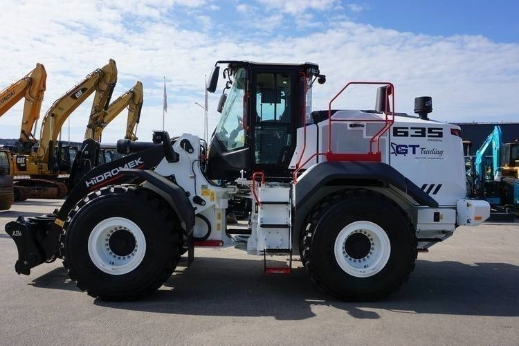 Hidromek HMK 635 WL-5 - Fadrom me goma: foto 2 Hidromek HMK 635 WL-5 - Fadrom me goma: foto 2